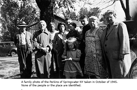 hcl_people_perkins_family_photo_gallery_event_1945_pic02_resize480x276
