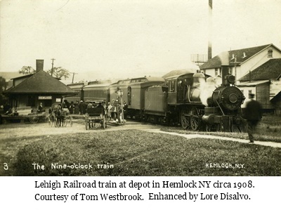 hcl_railroad_hemlock_1908_lehigh_depot_and_train_resize400x250