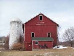 hcl_barn_canadice_allison_mastin_resize240