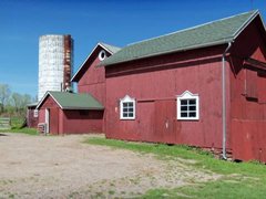 hcl_barn_hemlock_scott_resize240