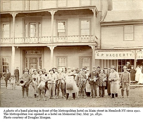 hcl_community_hemlock_1912_metropolitan_hotel_band_resize480x360