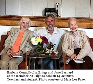 hcl_event_2017_10_14_hemlock_school_room_dedication_pic02_resize320x240