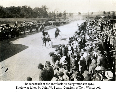 hcl_fair_hemlock_1914_horse_race_resize480x336