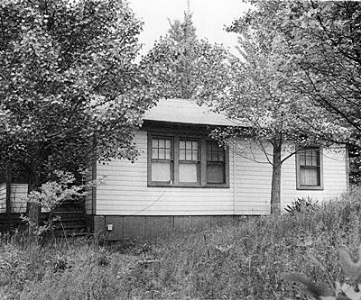 hcl_cottage_canadice_funck01_1943_ro050