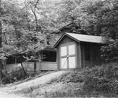 hcl_cottage_canadice_short_ernest_num02_1943_ro050