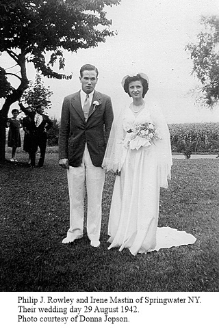 hcl_people_rowley_philip_2nd_and_mastin_irene_1942_wedding01_resize320x426