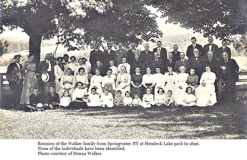 hcl_people_walker_family_photo_gallery_1896_hemlock_park01_resize800x450