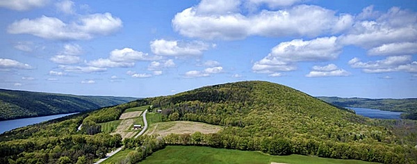 hcl_photo_dangler_dan_2023_pic04_looking_north_at_bald_hill_resize600x236