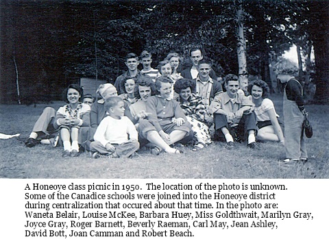 hcl_school_canadice_class_1950_resize480x260