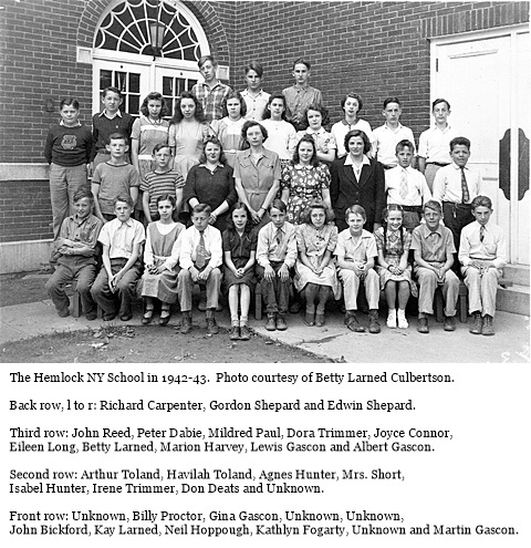 hcl_school_hemlock_brick_class_1942-43_students01_resize480x328