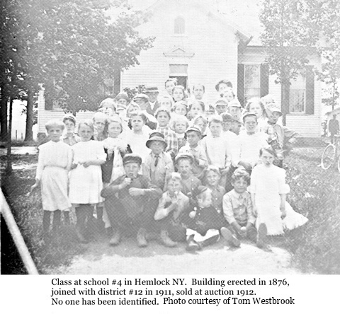 hcl_school_hemlock_num04_class_1900_students01_resize480x388