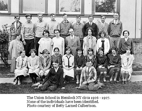 hcl_school_hemlock_union_class_1926-27_students01_resize480x320