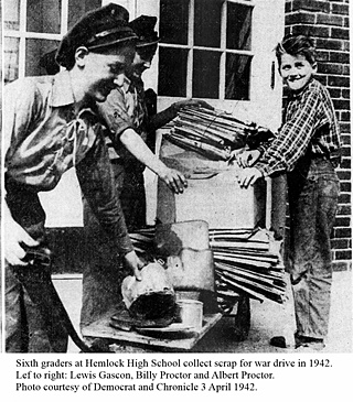 hcl_school_hemlock_news_article_1942_04_03_war_time_scrap_drive_resize320x320