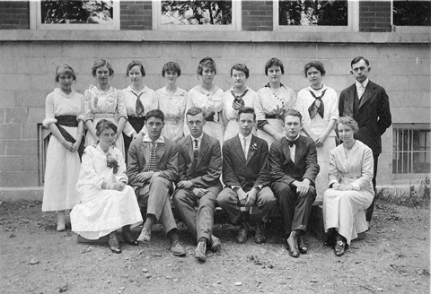 hcl_school_springwater_num02_class_1915_school_street_ro060