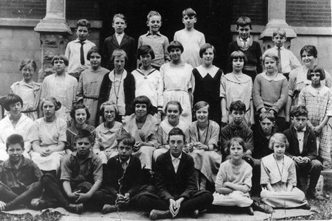 hcl_school_springwater_num02_class_1923_school_street_ro060