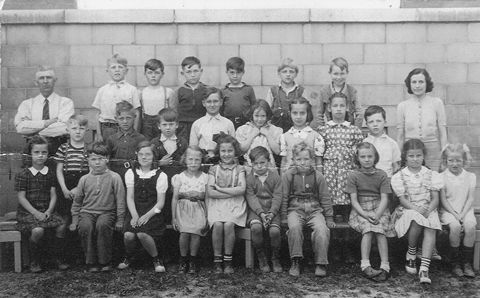 hcl_school_springwater_num02_class_1942_school_street_ro060