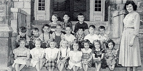 hcl_school_springwater_num02_class_1951_school_street_grade_1_ro060